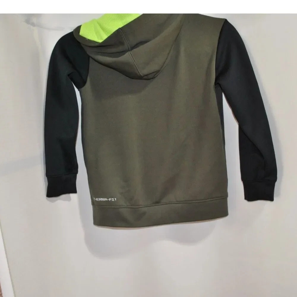 Boy's Nike zippered hoodie size large 6-7 years old